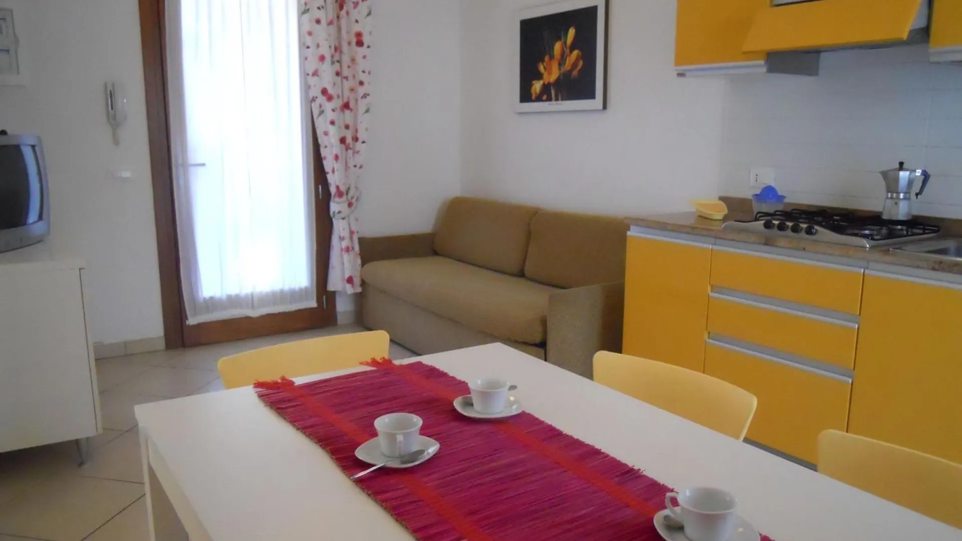 Amazing Apartment With Garden - Beahost Bibione Italy